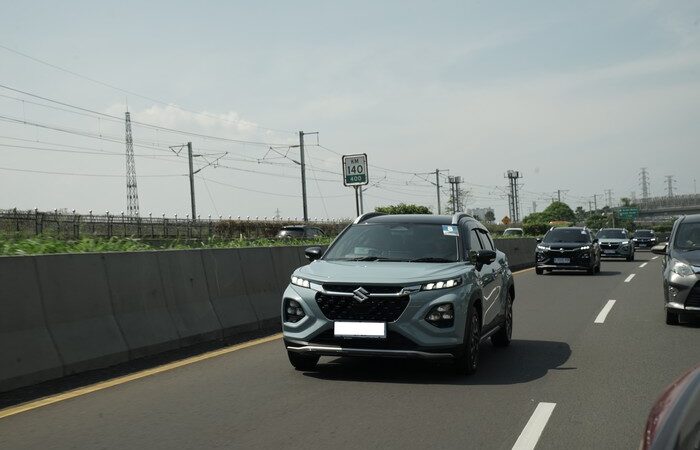 Suzuki Fronx: SUV Coupe dengan Akomodasi Nyaman dan Fungsional