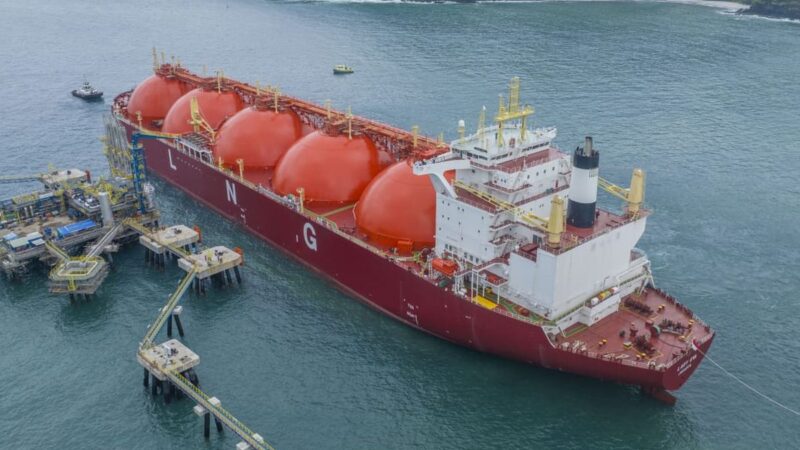 Impor LNG Dinilai Jadi Solusi Jangka Pendek untuk Atasi Defisit Gas di Barat Indonesia