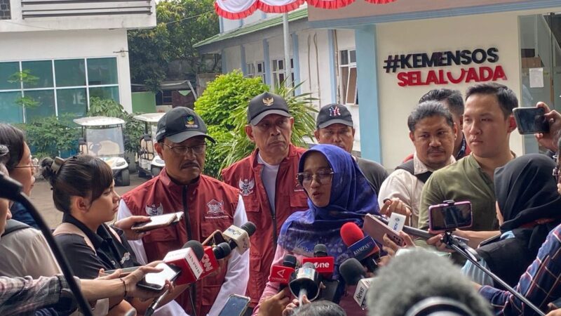 Pemerintah Sediakan 15.000 Laptop untuk Siswa Sekolah Rakyat, Tahap Awal 9.700 Unit