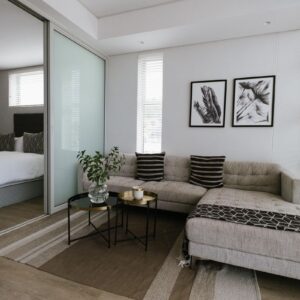 Tren Pasar Apartemen Jabodetabek Bergeser: Pembeli Kini Lebih Pilih Unit Siap Huni