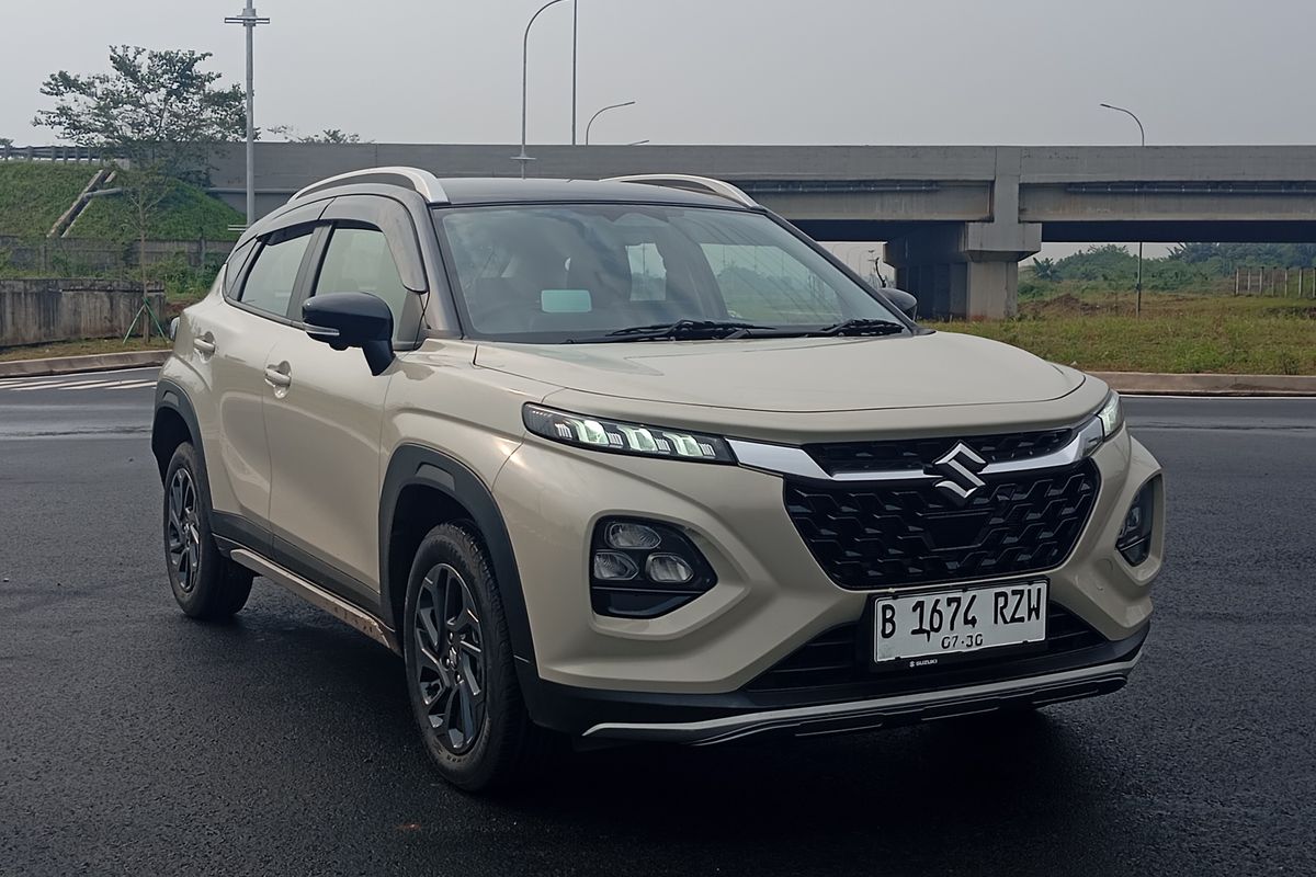 Ulasan Mendalam Suzuki Fronx SGX: Perpaduan Desain, Performa, dan Efisiensi