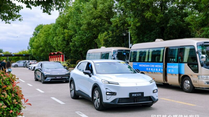 Revolusi Jarak Tempuh: Changan Siap Bawa Mobil REEV ke Indonesia Tahun Depan