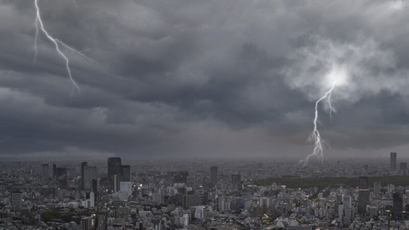 Peningkatan Kewaspadaan di Kota Tangerang: Potensi Cuaca Ekstrem Diperkirakan Berlangsung Hingga 15 November 2025