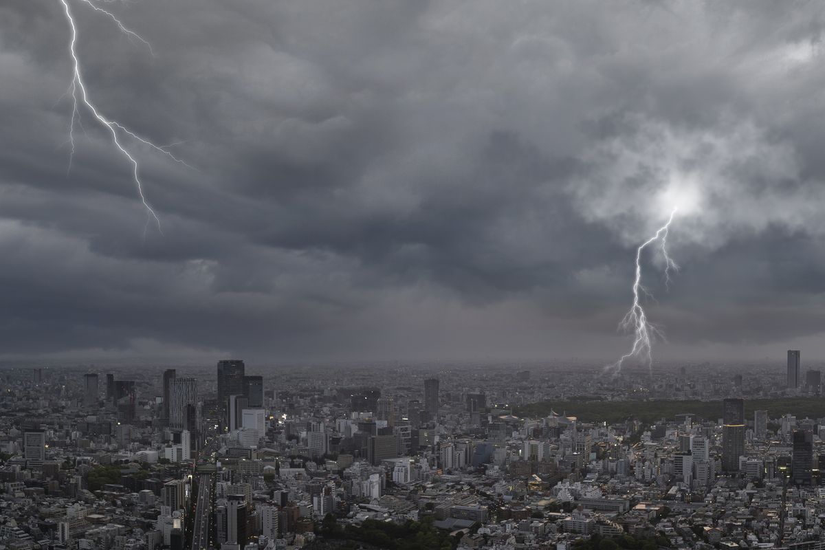 Peningkatan Kewaspadaan di Kota Tangerang: Potensi Cuaca Ekstrem Diperkirakan Berlangsung Hingga 15 November 2025