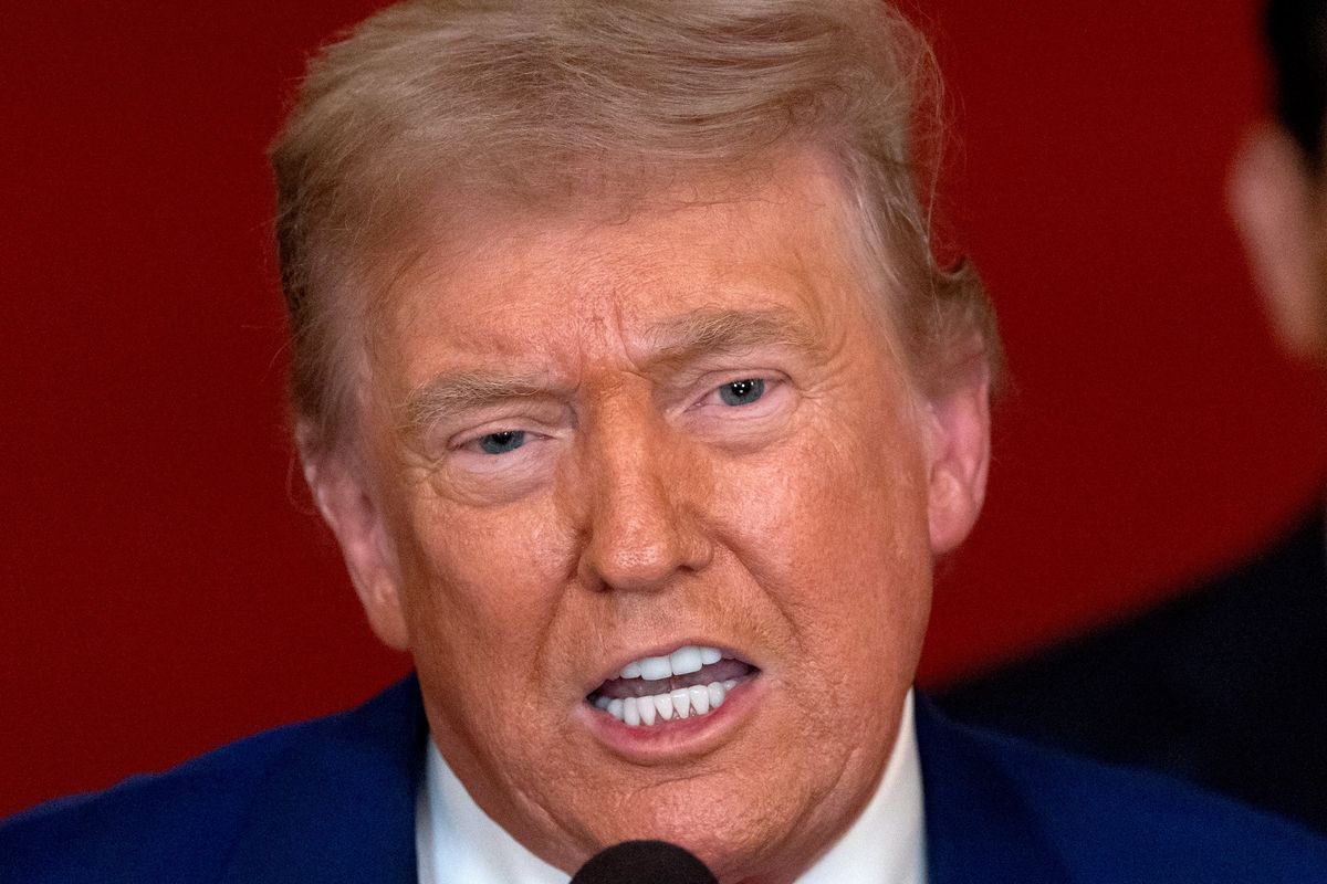 Ultimatum 48 Jam Donald Trump: Eskalasi Ancaman Militer Terhadap Iran di Selat Hormuz